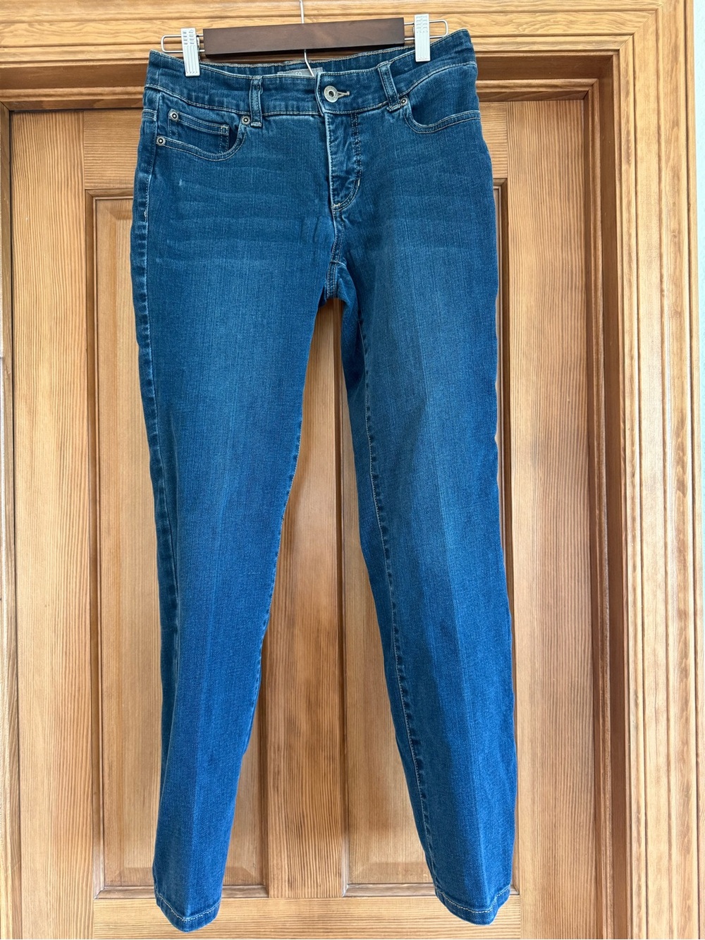Chico's Skinny Jeans in Dark Blue Wash